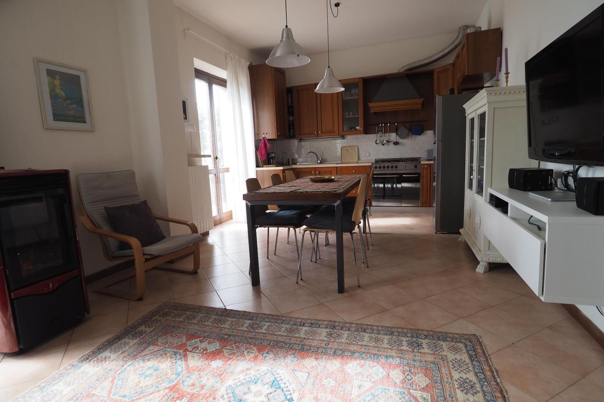 Апартаменти Casa Il Volo Сан-Дзено-ді-Монтанья Екстер'єр фото